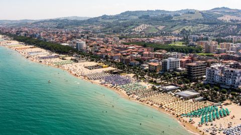 TRIPinVIEW: Alba Adriatica Italy, Abruzzo, Teramo