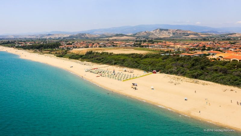 Italy, Calabria, Catanzaro, Spiaggia di Steccato di Cutro - TRIPinVIEW