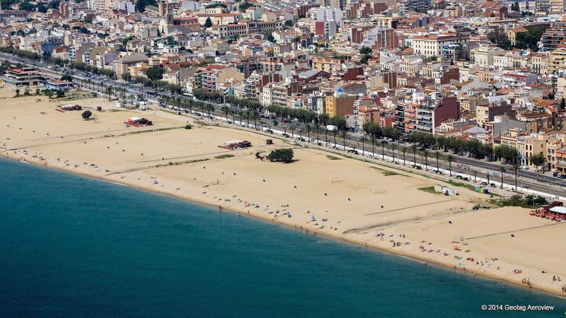 Spain, Cataluña, Barcelona, Ocata Beach - TRIPinVIEW