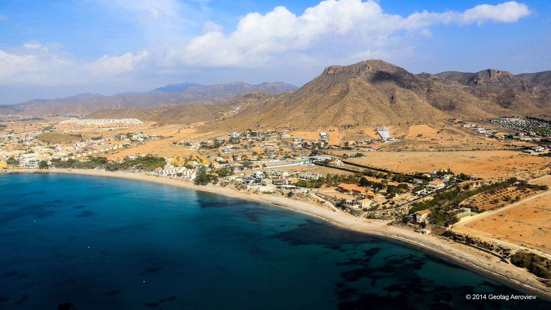tripinview-beach-isla-plana-beach