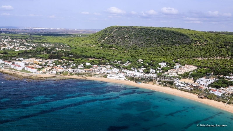 Spain, Andalucía, Cádiz, Playa Los Caños de Meca - TRIPinVIEW