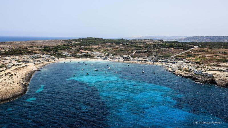 Malta, Malta, Armier Bay - TRIPinVIEW